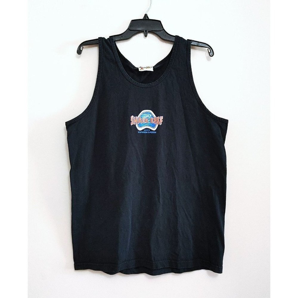 Disney Typhoon Lagoon Shark Reef Tank Top Size Large Swimmers  Always Welcome